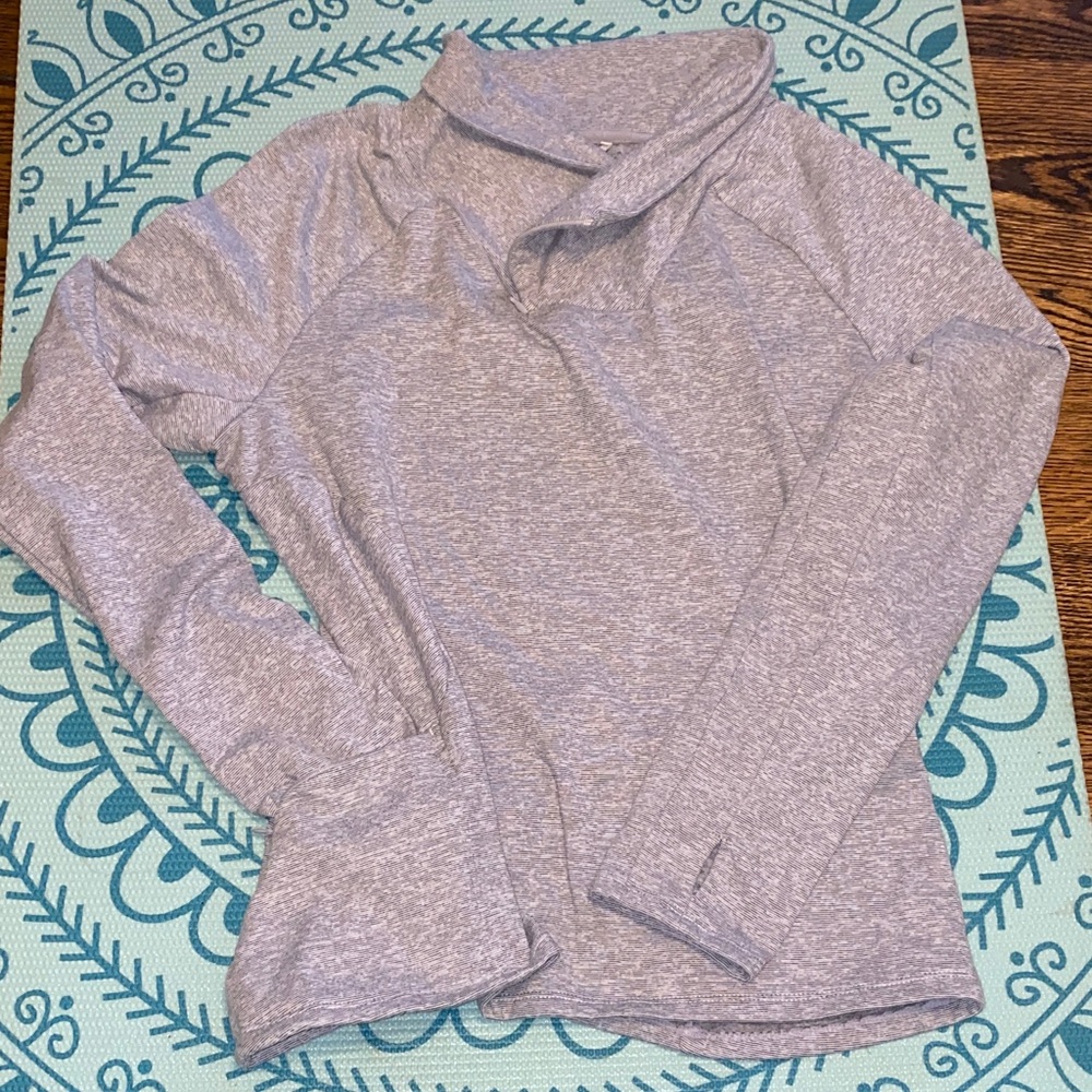 Mondetta Gray Long Sleeve Top